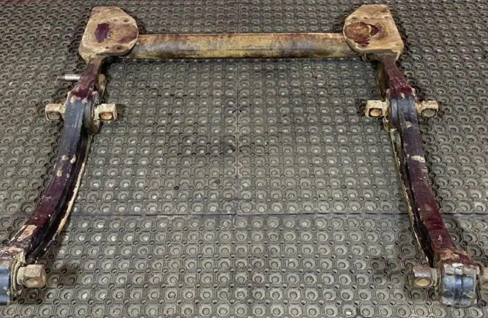 Ищу балку задней подвески на Камаз Нео 5490.  - photo 1