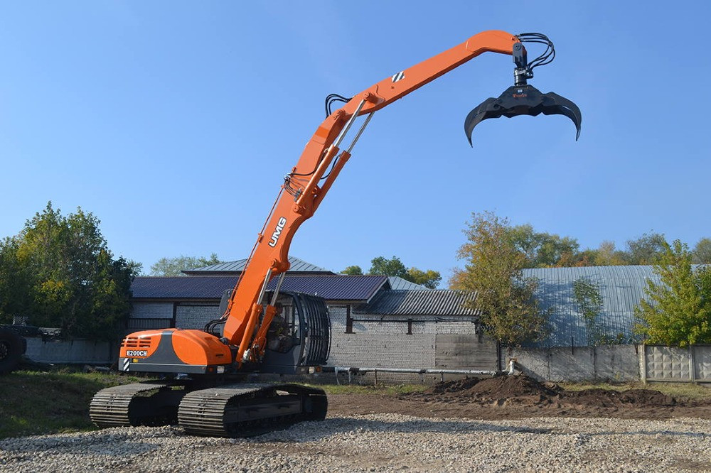 Запасные части гусеничного хода перегружателей UMG E245CH Санкт-Петербург - изображение 1