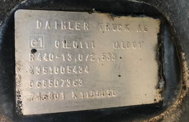 Ищу редуктор R440-13,0/2,533 на Мерседес МП5 (именно с такой передаткой, другие не предлагать).  - photo 1