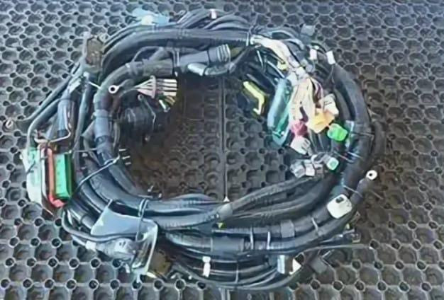 Нужна 85130675/21546681 проводка рамная VOLVO FH4. Вся Россия - изображение 1