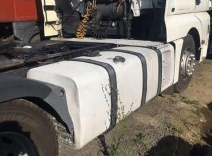 Ищу бак 210/70/70 с лестницей на MAN TGA. Вся Россия - изображение 1