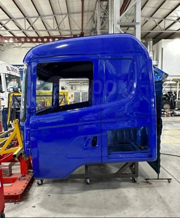 Кабина Scania 5 серия G цвет синий Тюмень - изображение 1