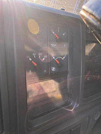 На Volvo FH12 2000г. куплю левую часть панели приборов. Вся Россия - изображение 1