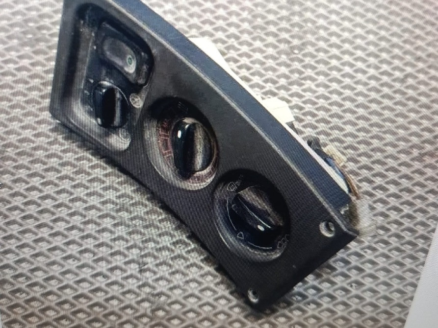 Нужен такой блок управления печкой Скания. Вся Россия - изображение 1