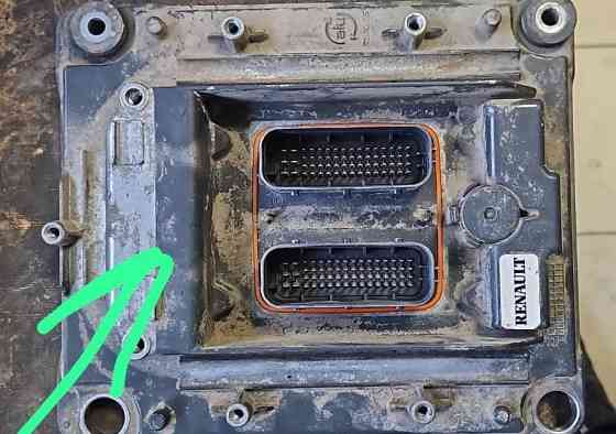 Нужен блок управления 24400038 Renault. 