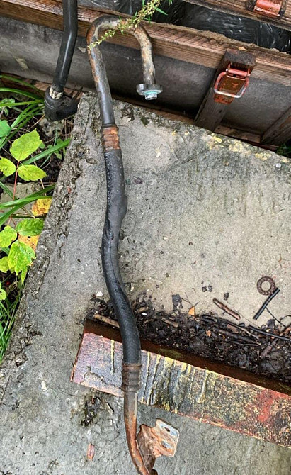 Нужна 20398957 трубка кондиционера Вольво FH12.500. Вся Россия - изображение 1