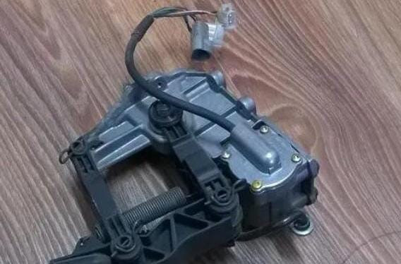 Куплю 1364185 реостат педали газа Scania 4 series.  - photo 1