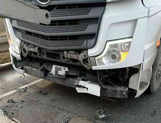 Ищу облицовку на Мерседес. 