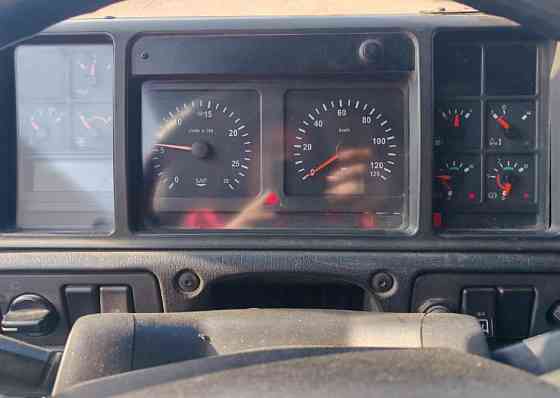 На Volvo FH12 куплю панель приборов. Вся Россия