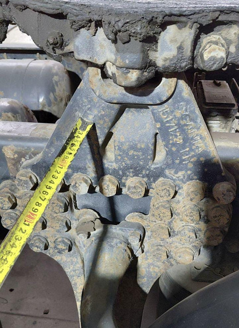 Ищу седло на Скания, с европейскими кронштейнами, высота нужна 150мм JOST.  - photo 1