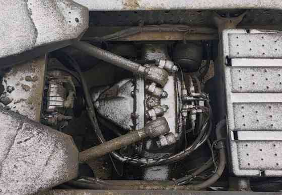 На Актрос МР4 нужен мост в сборе (без тормозных дисков и суппортов), передатка 2,533. 