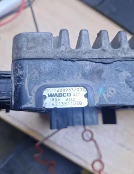 Ищу 0022608963, 4213511520 блок управления АКПП Мерседес.  - photo 1