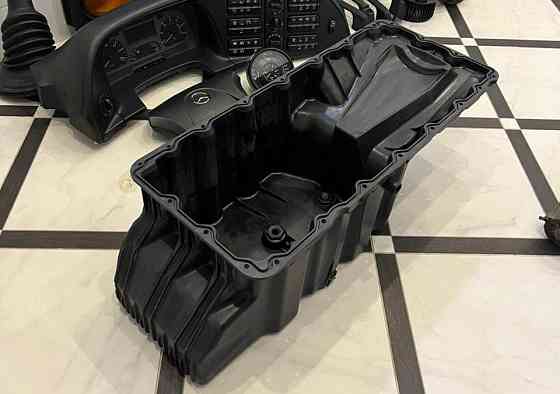 Ищу поддон на 906 мотор евро 4 Атего. 