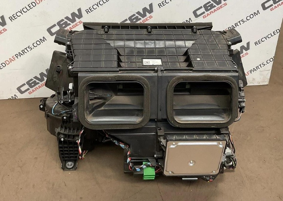 Нужен 2255994 блок отопителя DAF 106. Вся Россия - изображение 1