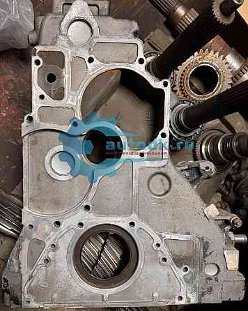 На MAN TGA нужна передняя крышка двигателя 51.06330-3004 (двс D2876-D2866). 