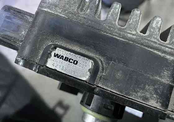 Ищу блок GS управления КПП на 12-ступку (МР3). ОEM: 4213511860, A0032605063. 