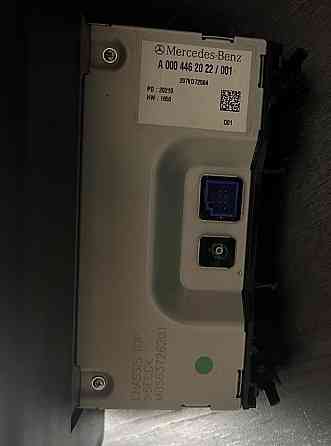 Ищу А0004462022 монитор с тач-скрином (дисплей) на мп5 Мерседес. 