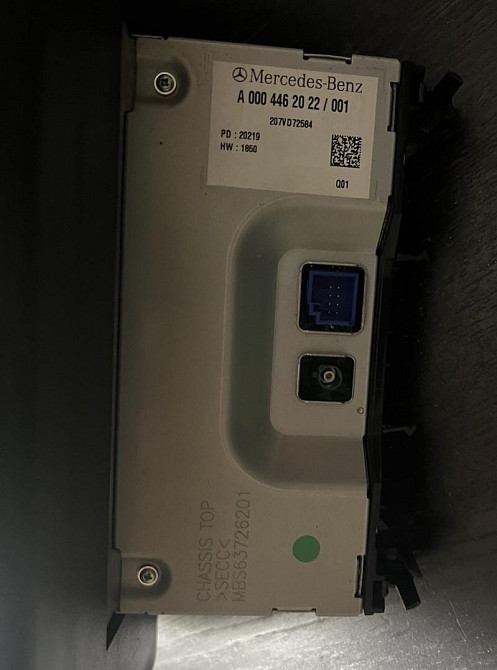 Ищу А0004462022 монитор с тач-скрином (дисплей) на мп5 Мерседес.  - photo 1