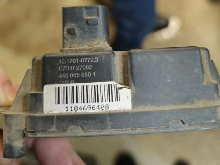 Ищу блок управления vsc 4460650801 на Даф 106. Вся Россия - изображение 1