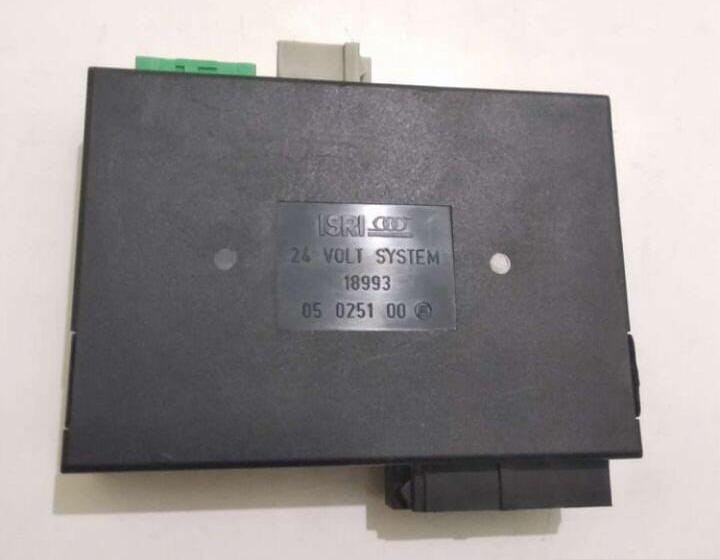 Куплю блок управления сиденьями VOLVO FH12, отображаемый код: 18993 05025100. Вся Россия - изображение 1