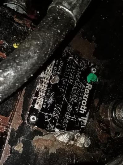 Ищу гидронасос Bosch Rexroth A4VG71.  - photo 1