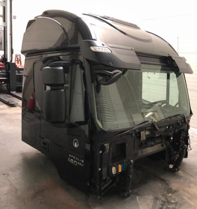 Нужна такая кабина Ивеко Стралис.  - photo 1