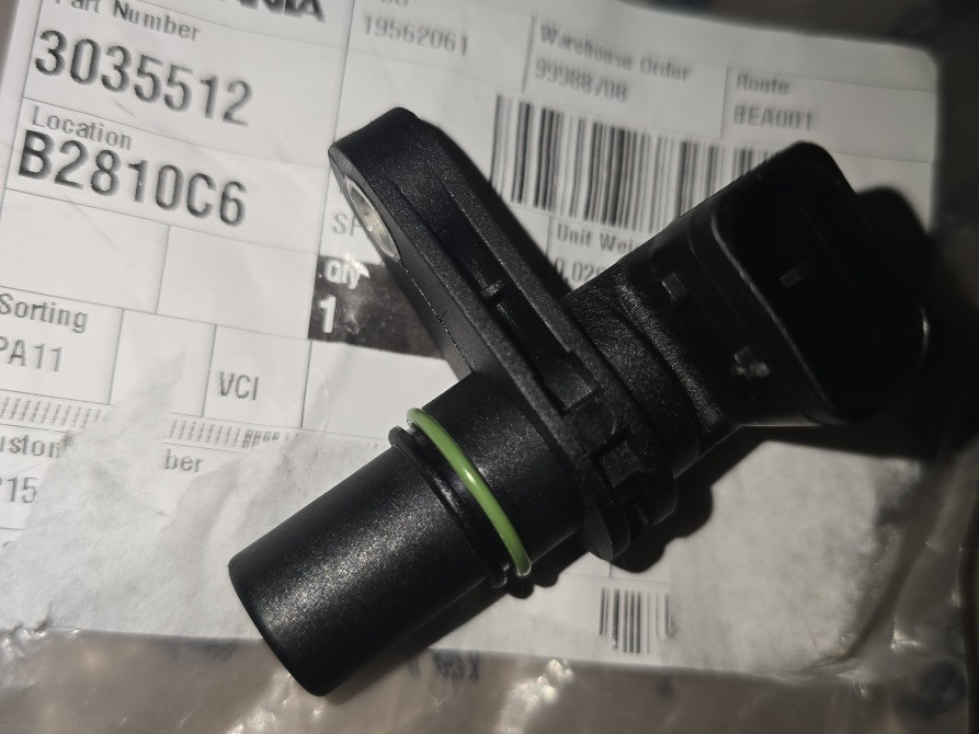 Scania 3035512 датчик оборотов выходного вала Т228 Санкт-Петербург - изображение 1