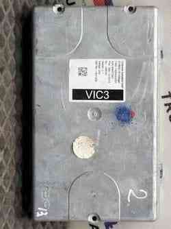 Нужен 1907429 электронный блок управления VIC 3 на DAF XF105. 