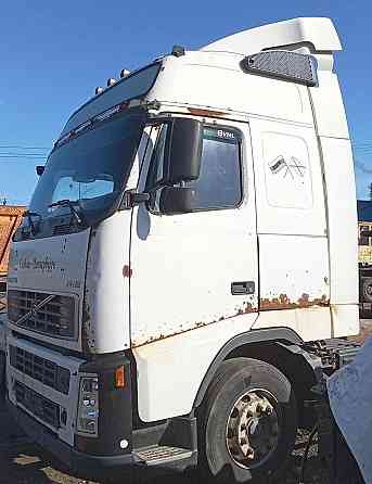 Нужна кабина VOLVO FH12 2001-2005г. ГЛОБИК СРЕДНЯЯ любого цвета. 