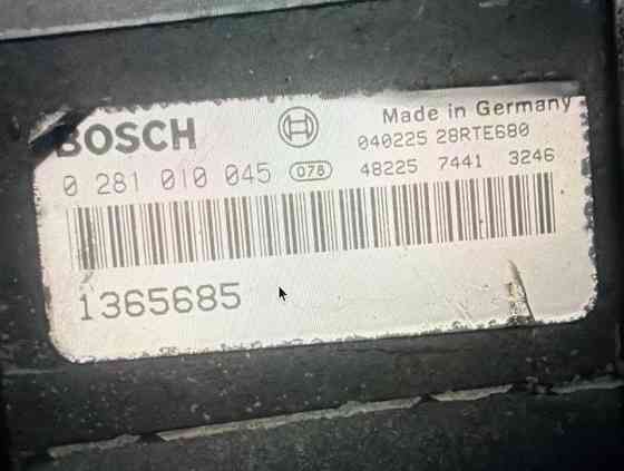 Ищу 0281010045, 1365685 блок управления двигателем на Даф 95. 