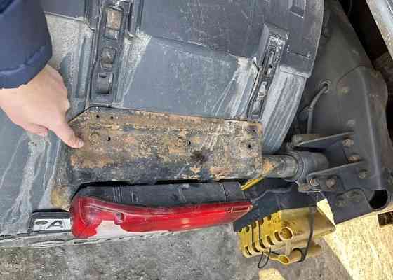 Ищем комплект (L + R) кронштейнов задних крыльев Scania 5 P. Вся Россия