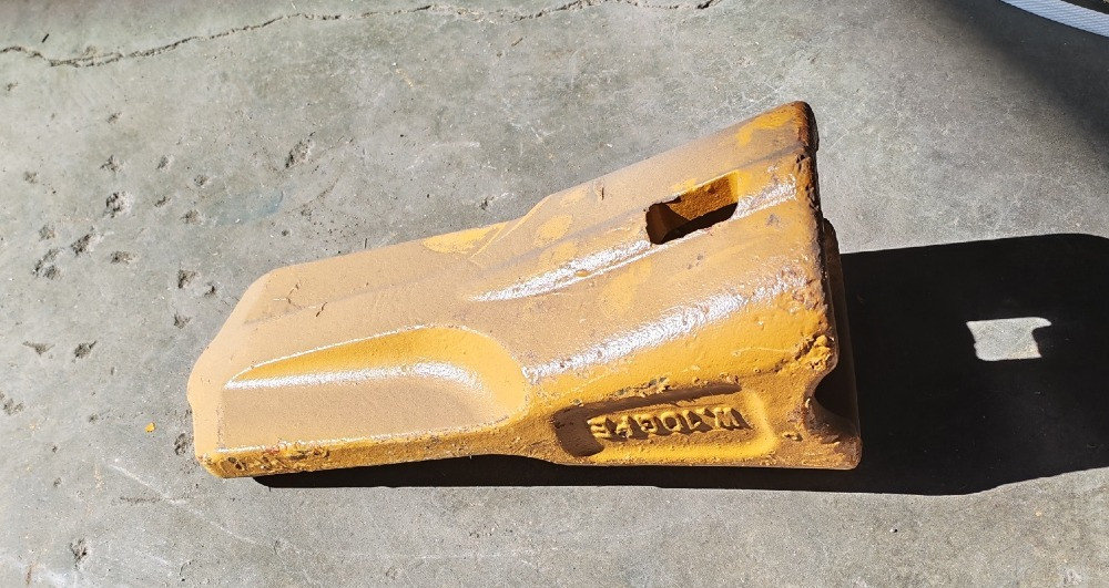 Коронки W10GPE, W20GPE, W25GPE ковшей экскаваторов Sankt-Peterburg - photo 1