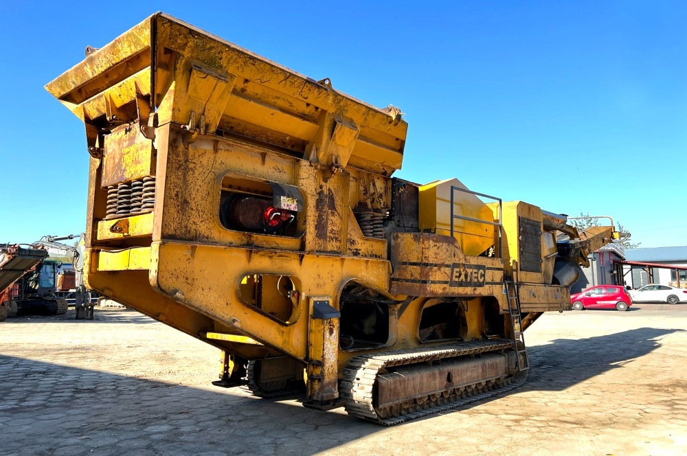 Запасные части гусеничного хода дробилок EXTEC C12 Санкт-Петербург - изображение 1