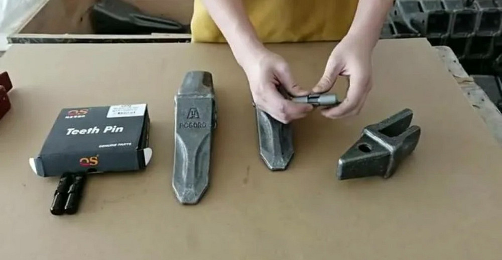 Коронки ковшей миниэкскаваторов Komatsu Санкт-Петербург - изображение 1