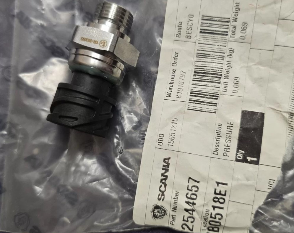 Scania T80 1767616 датчик давления ретарда 2544657 Санкт-Петербург - изображение 1