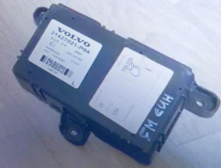 Нужен 21427021-P04 блок управления пневмоподвески Volvo FH 2010 года. Вся Россия - изображение 1