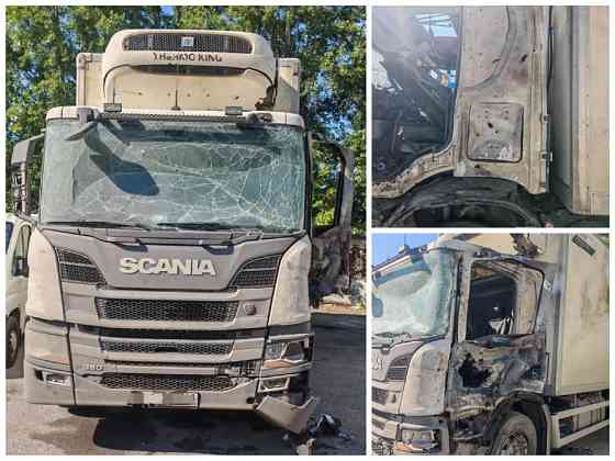 Ищу кабину Scania CP17, желательно в цвет. 