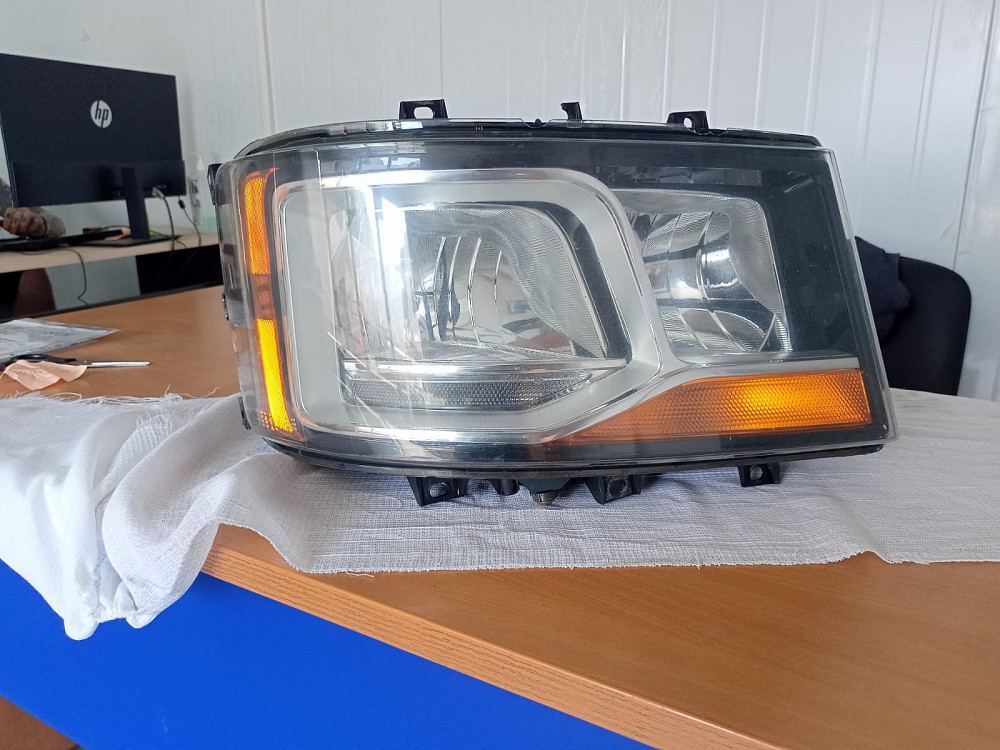 Нужна 2674385 фара правая 6 серия Скания.  - photo 1