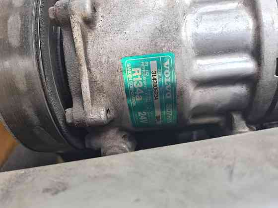 Куплю компрессор кондиционера на Вольво FH12 2004 год, 3143806234. Вся Россия