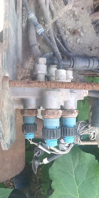 Ищу 4-х контурный кран на Рено Премиум Dci 2004г.  - photo 1