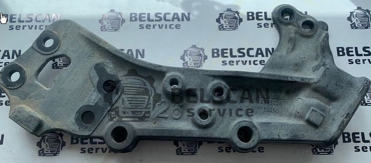 Ищу 2565226 кронштейн бампера правый RH Scania.  - photo 1