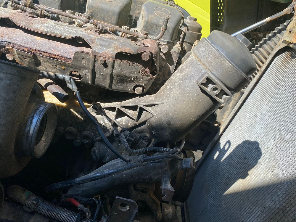 Ищу корпус масляного фильтра на ОМ 457 Аксор.  - photo 1