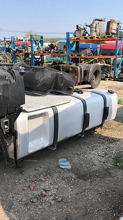 Ищу такой бак только на Вольво.  - photo 1
