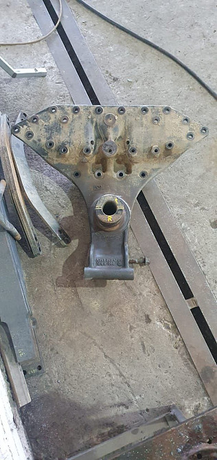 Ищу A9483254709 кронштейны 2 шт, 6×6.  - photo 1