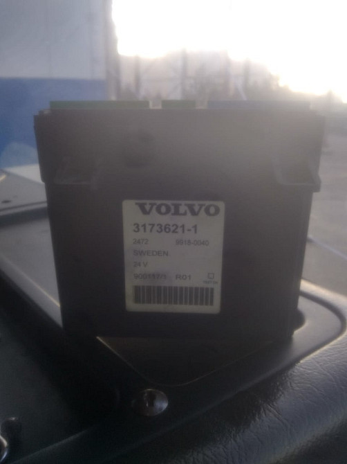 Ищу блок управления 3173621 VOLVO.  - photo 1