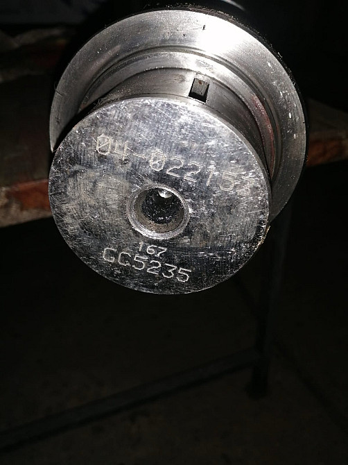 На Мак 480 ищу распредвал и комплект толкателей.  - photo 1