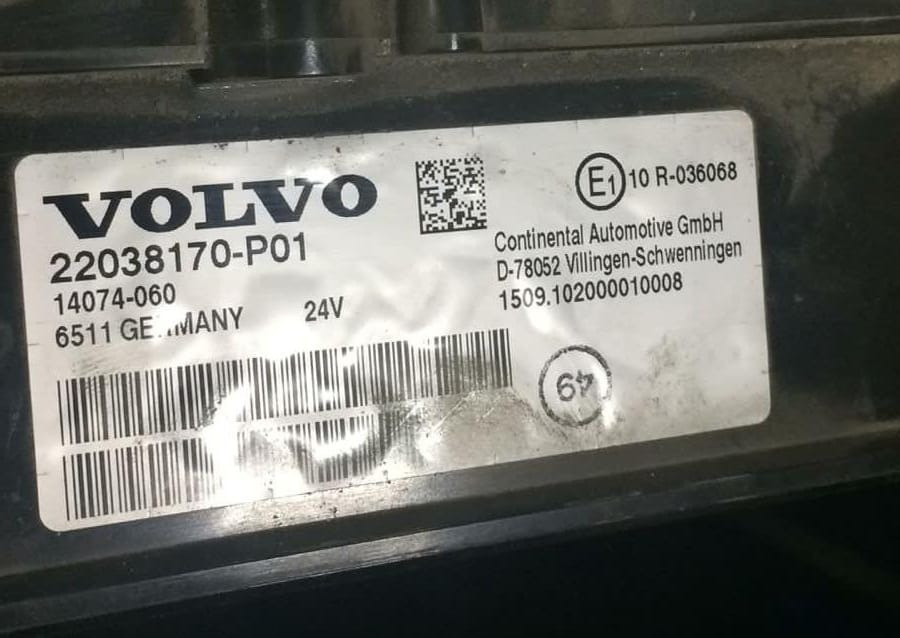 Нужна 22038170 панель приборов Volvo FH4.  - photo 1