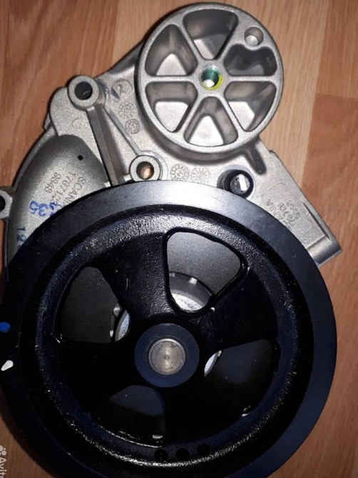 Помпа системы охлаждения двс scania 1787120 Sankt-Peterburg - photo 1