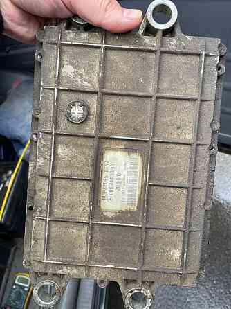 Нужен блок управления двигателем ZGS002 / 0004468040 / Mercedes. Вся Россия