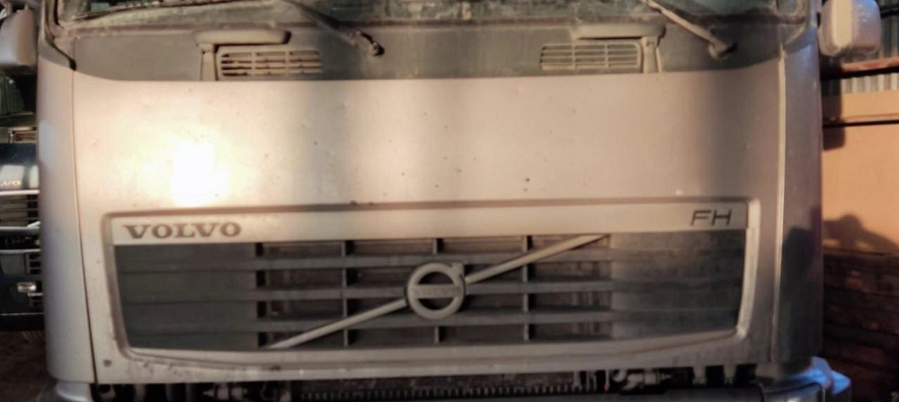 Ищу капот в сборе Вольво 2012 год.  - photo 1